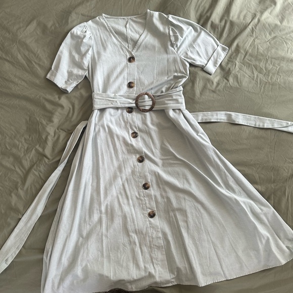 Mint green dress - Picture 5 of 9